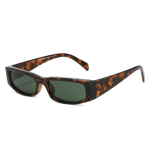 Leopard-framed green