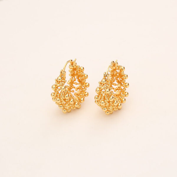 Wholesale Hollow U-shaped Beaded Bag Earrings