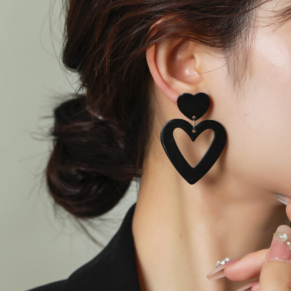 Wholesale Valentine's Day Acrylic Red Heart Earrings Peach Heart Cut Out Earrings for Women