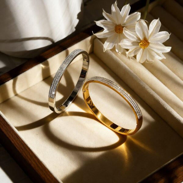 Wholesale Stainless Steel Slim Waist Bracelet with Diamond Inlay