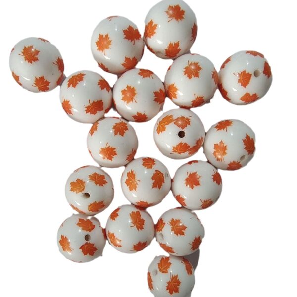 O1CN01gm2wU21QErIHEuHyE_2201245431945-0-cib Wholesale 5pcs 20mm Acrylic Orange Small Maple Leaf Print Beads