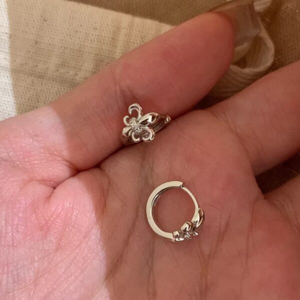 O1CN01h2tsVH1mGA90fGg4x_2215649434926-0-cib Wholesale Vintage classical iris flower micro-inlaid hoop earrings