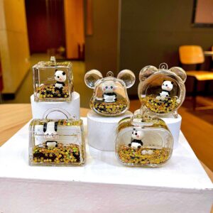 Mixed Set: Black and Gold Panda / Quantity without keychain: 1 piece