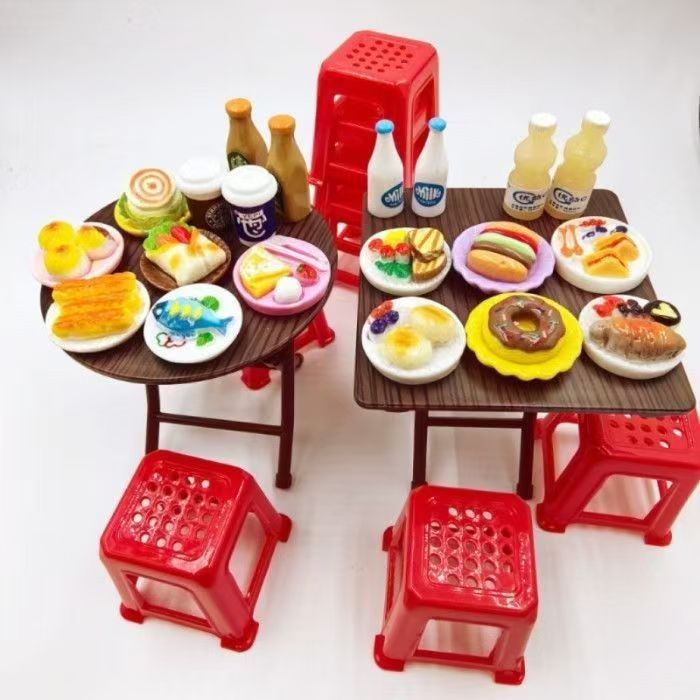 Wholesale Chilen's play toy table and chair small ornaments miniature simulation doll house series scene small props jewelry ornaments