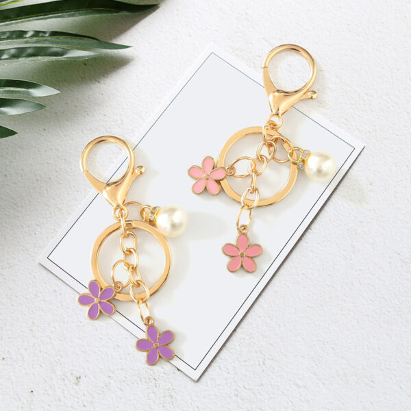 Wholesale Colorful Pearl Flower Keychain