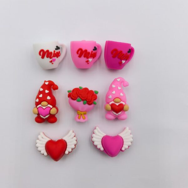 O1CN01hKXx4i2FO3iOxQl2r_2216349148869-0-cib Wholesale 10pcs 3D Stereoscopic Valentine's Day Series Silicone DIY Beads