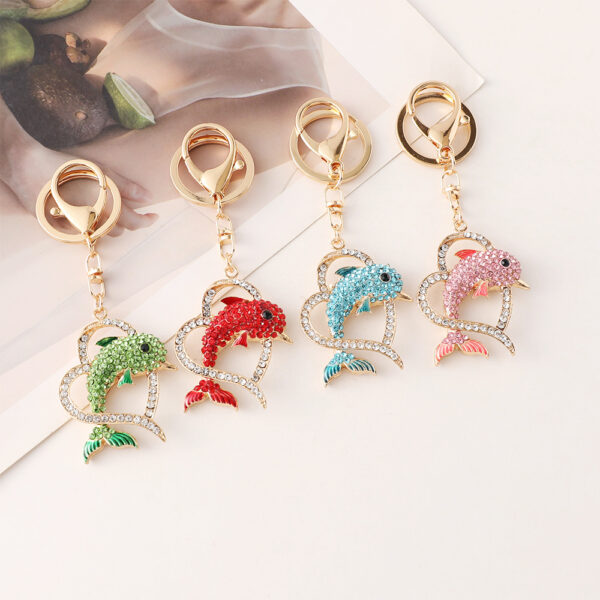 Wholesale Creative Ocean Diamond studded Love Dolphin Metal Keychain