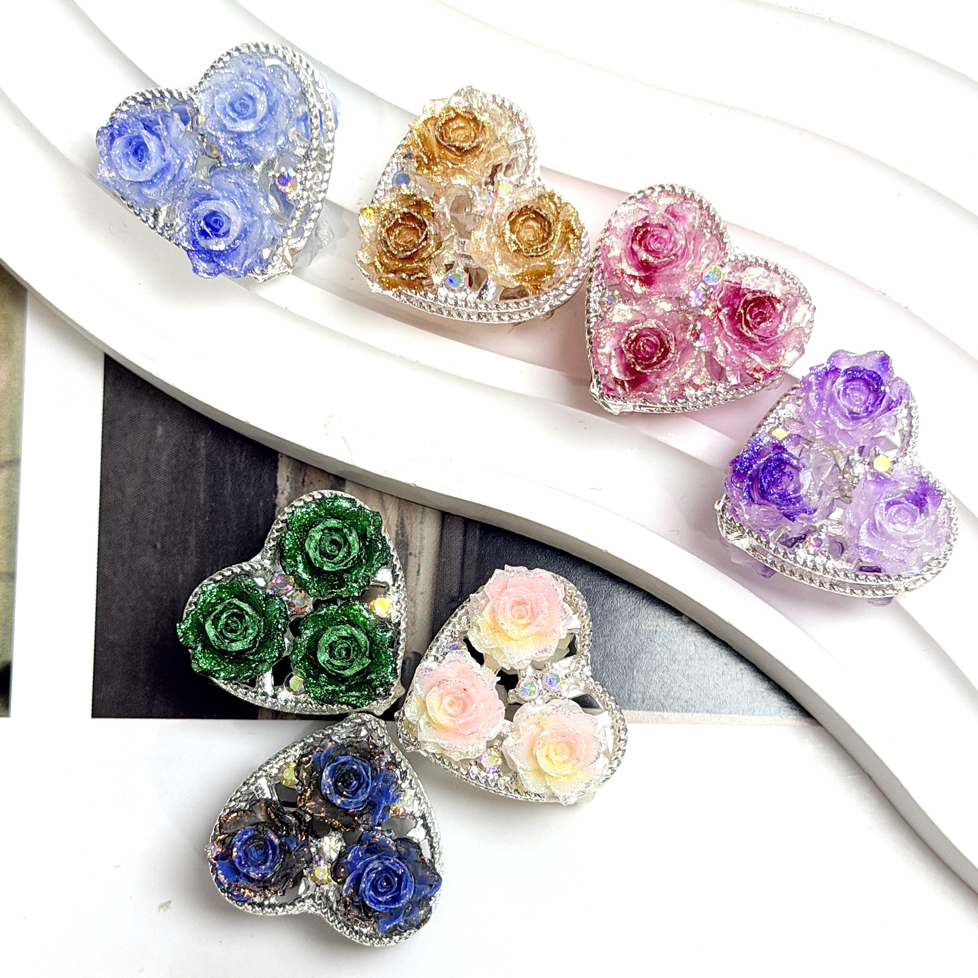 Wholesale Water Diamond Colored Rose Pearl Love Bead