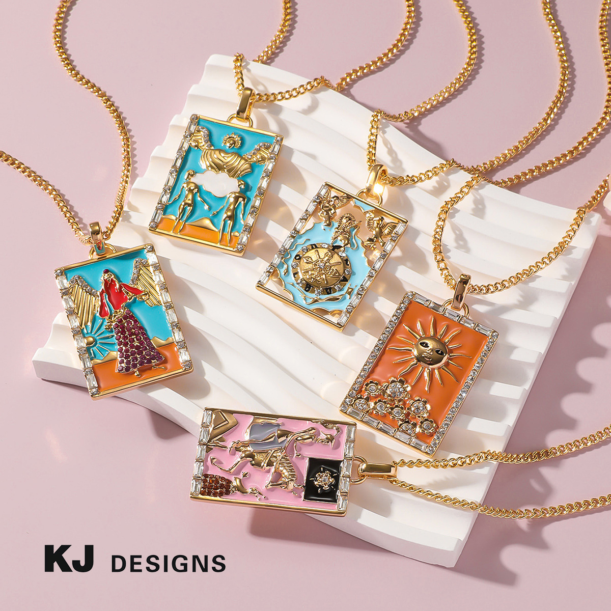 Wholesale Retro Oil ipping Tarot Card Necklace Star Moon SunNecklaces