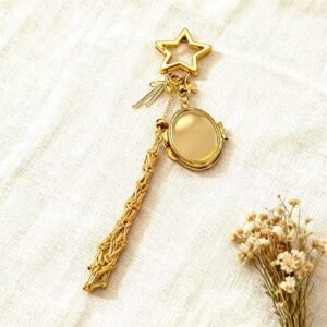 Golden five-pointed star