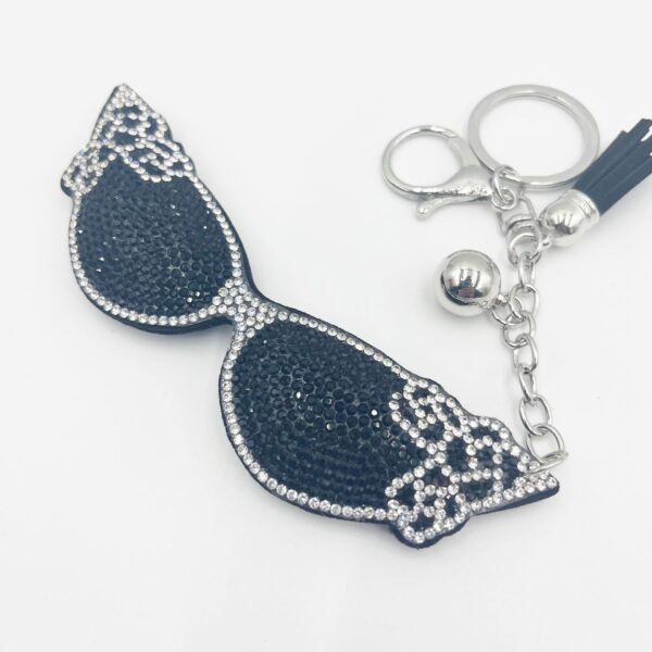 Wholesale Creative Glasses Hot Diamond Keychain Diamond Tassel Pendant