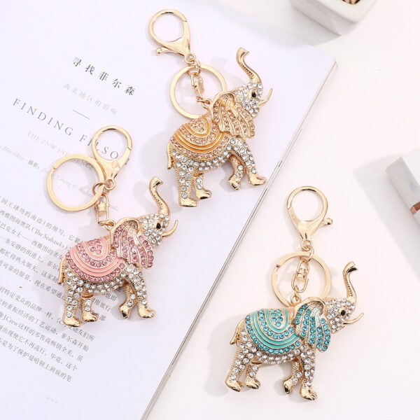 Wholesale Cute Elephant Keychain Pendant Metal Creative Cartoon Gift