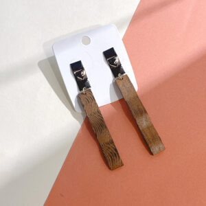 Earring paragraph G