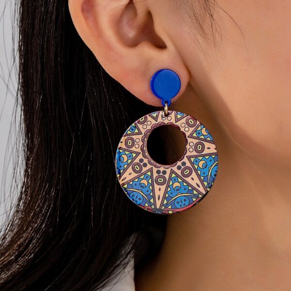 Wholesale Circular hollow printed acrylic geometric earrings