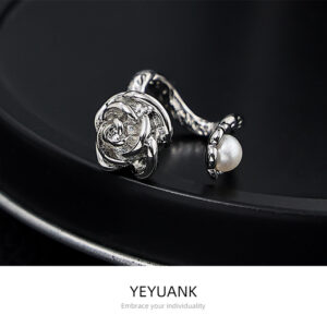 Wholesale Rose-shaped inlaid glass bead clip-on earrings (for non-pierced ears)