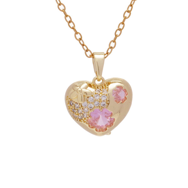 Wholesale Necklace Luxury Heart Flower Niche Temperament Stainless Steel Necklace