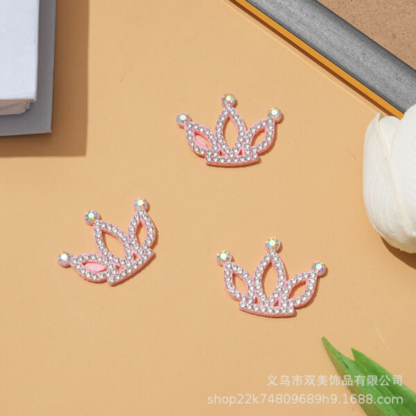 Wholesale Hot stamping non-woven crown DIY Patches
