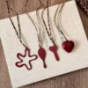 Wholesale Red hollow flower heart-shaped necklace