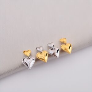 O1CN01j4X4Zl1e5c4dy5wK5_4611686018427383532-0-cbu_common_content Wholesale Gold and silver contrasting pendant heart-shaped titanium steel earrings