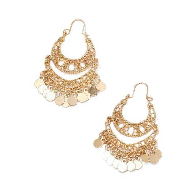 Wholesale Circular hollow crescent earrings