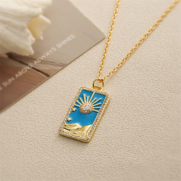 O1CN01jCaJ5T1QOw7E7lQAO_3064811967-0-cib Wholesale Colorful Drip Oil Shell Conch Tarot Pendant Necklace with Micro Set Colored Zircon