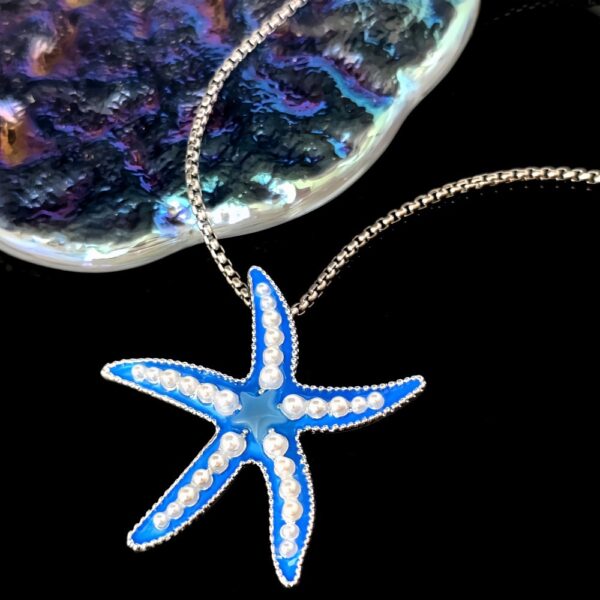 Wholesale Holiday style metal luminous starfish necklace