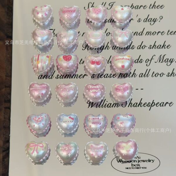 Wholesale 10pcs chubby lace heart relief acrylic beads