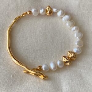 Wholesale Baroque Pearl OT Buckle Natural Fluid Bracelet