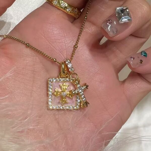 O1CN01jUGHBn1m65LZegIAk_2209494864904-0-cib Wholesale Cross solid dice pendant necklace