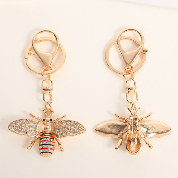 Wholesale Cartoon Hornet Diamond Set Metal Keychain