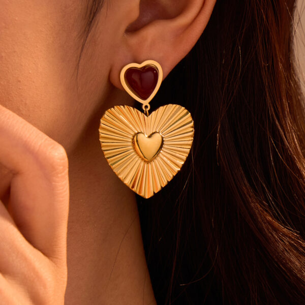 O1CN01jnIrhS29BL2tNJn1d_2211762048029-0-cib Wholesale States retro love pendant Heart Earrings