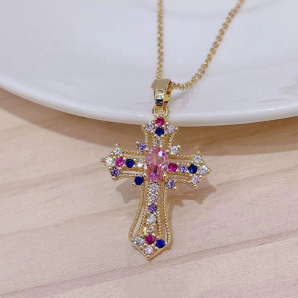 Wholesale Vintage Cross Pendant Necklace Distinctive Simple Commemorative Gift