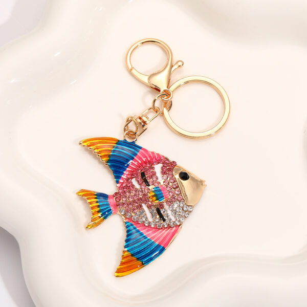 Wholesale Cartoon tropical fish, marine creatures, rhinestones, Metal Keychain