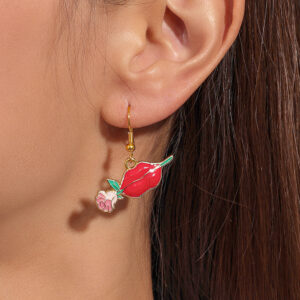 Red mouth rose earrings