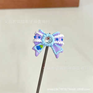 purple bow