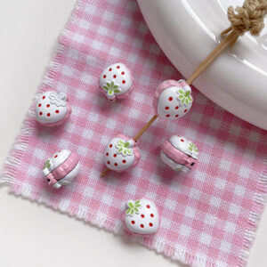 4#1 white strawberry