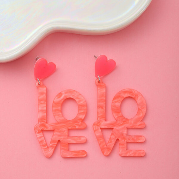 Wholesale Valentine's Day Pink Sequined LOVE acrylic earrings romantic personalized earrings