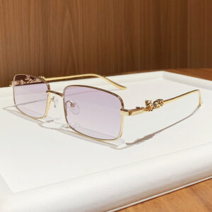 Wholesale Light colored lens frame UV resistant sunglasses