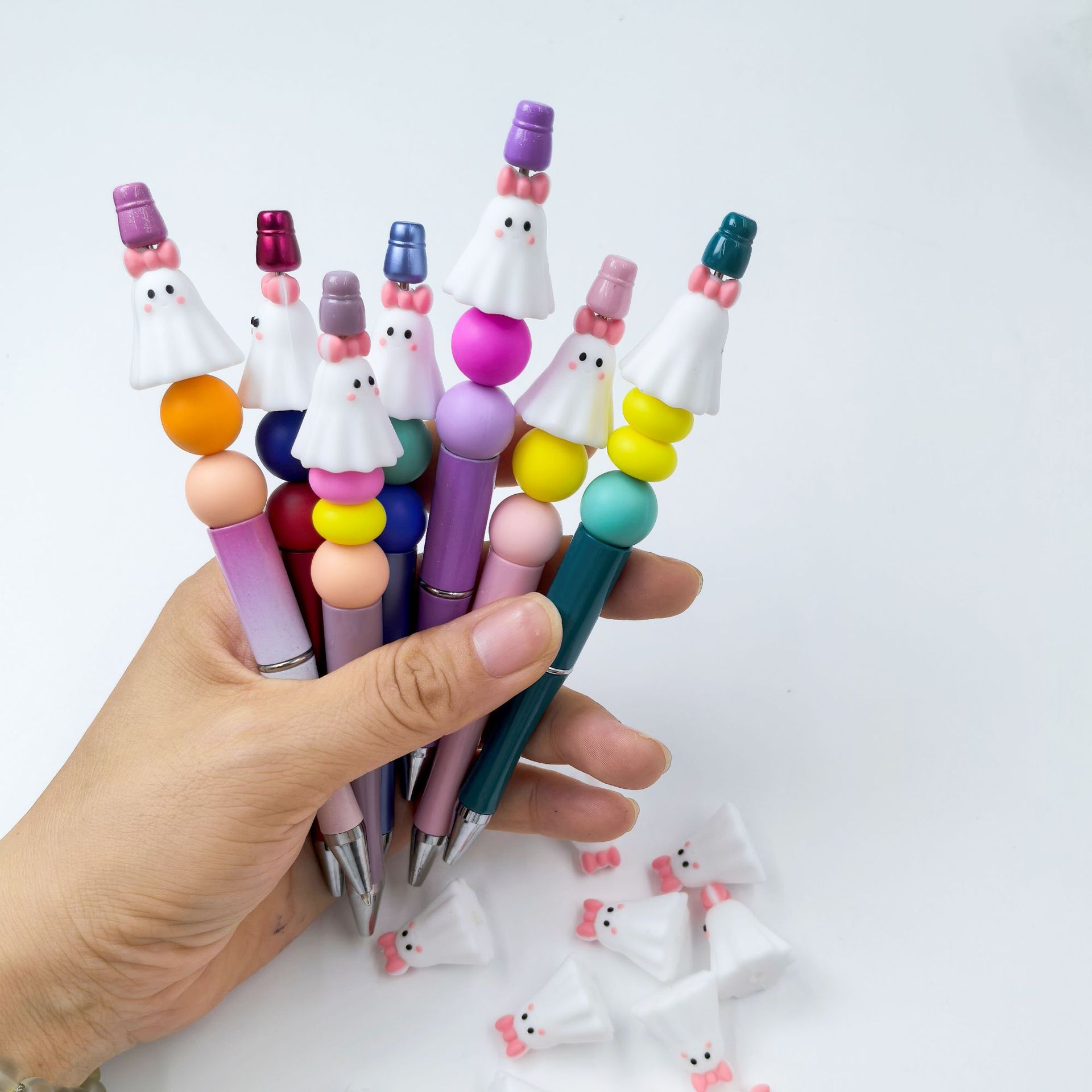 Wholesale Ghost 3D Silicone Cartoon DYI BeaDs Factory Wholesale St