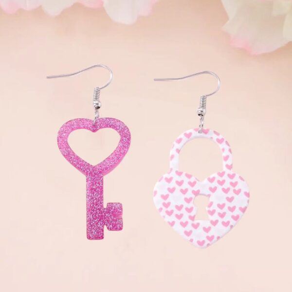 Wholesale Valentine's Day Acrylic Earrings Heart-shaped Key Lock Buckle Earrings