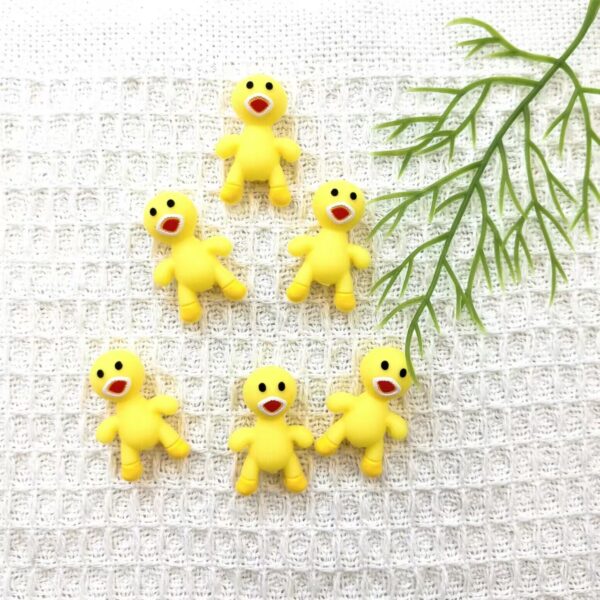 O1CN01lBsoXu2FO3i1tpy0i_2216349148869-0-cib Wholesale 10pcs 3D Yellow Duck Silicone Cartoon Beads