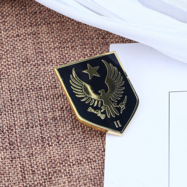 Wholesale Game Peripherals Halo Halo Spartan Ii Plan Brooch Five-inted Star Eagle Metal Badge