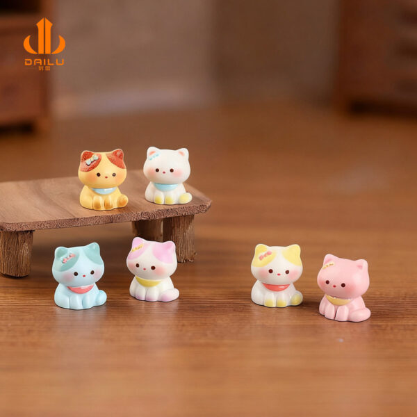 O1CN01lYgegu1y6L0qRYDp3_2212780566529-0-cib Wholesale Cute Mini Kitten Doll Aessories