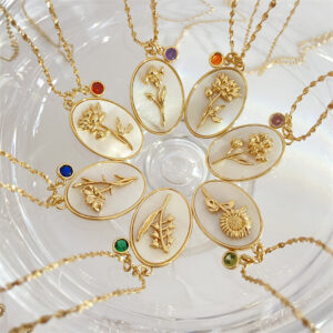 Wholesale December floral oval shell pendant collarbone chain
