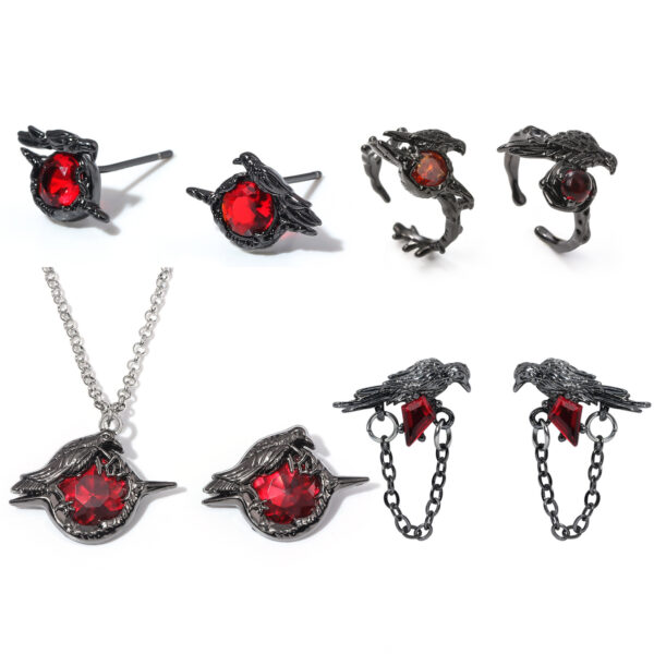 Wholesale Dark Wind Crow Retro Ruby Pendant Necklace