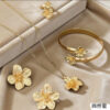 Wholesale gold flower necklace and earring set niche design floral necklace
