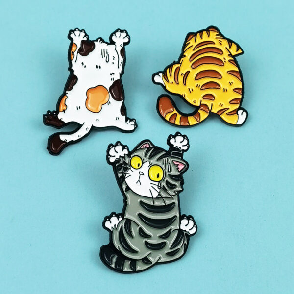 Wholesale Cute and funny cat star cartoon cat back alloy brooch