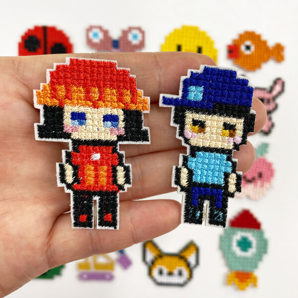 Wholesale Cartoon character embroidered patch frog cross-stitch cloth patch