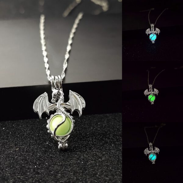 O1CN01mR0Xyj2IVKdm3CkrO_3919529291-0-cib Wholesale Openable hollow luminous small dragon necklace
