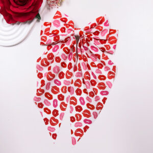 Lips-bow hair clip